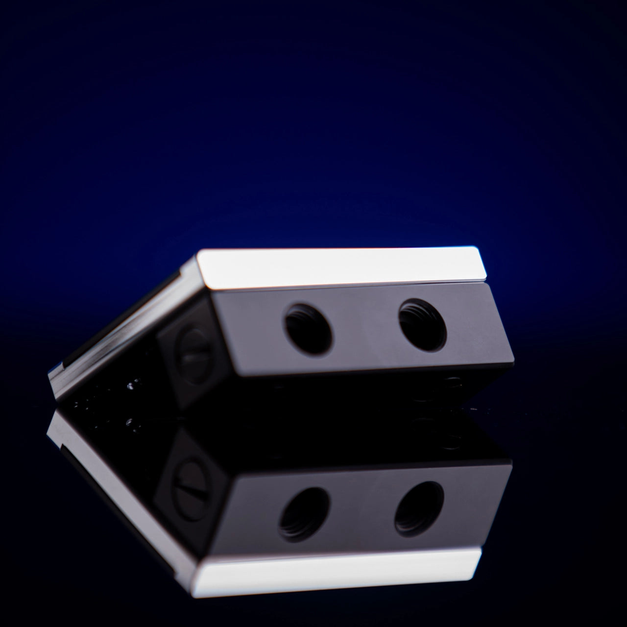 Alphacool Eisblock Aurora 180° Terminal