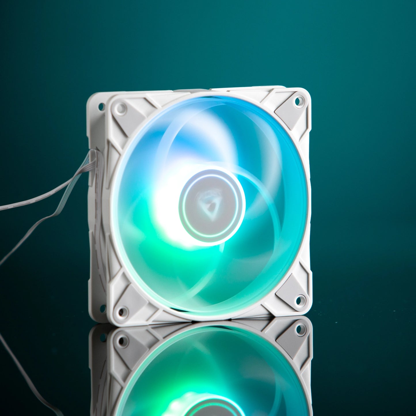 Arctic Cooling P12 PST 120mm ARGB PWM Case Fan - White Ordinary Cooling Gear