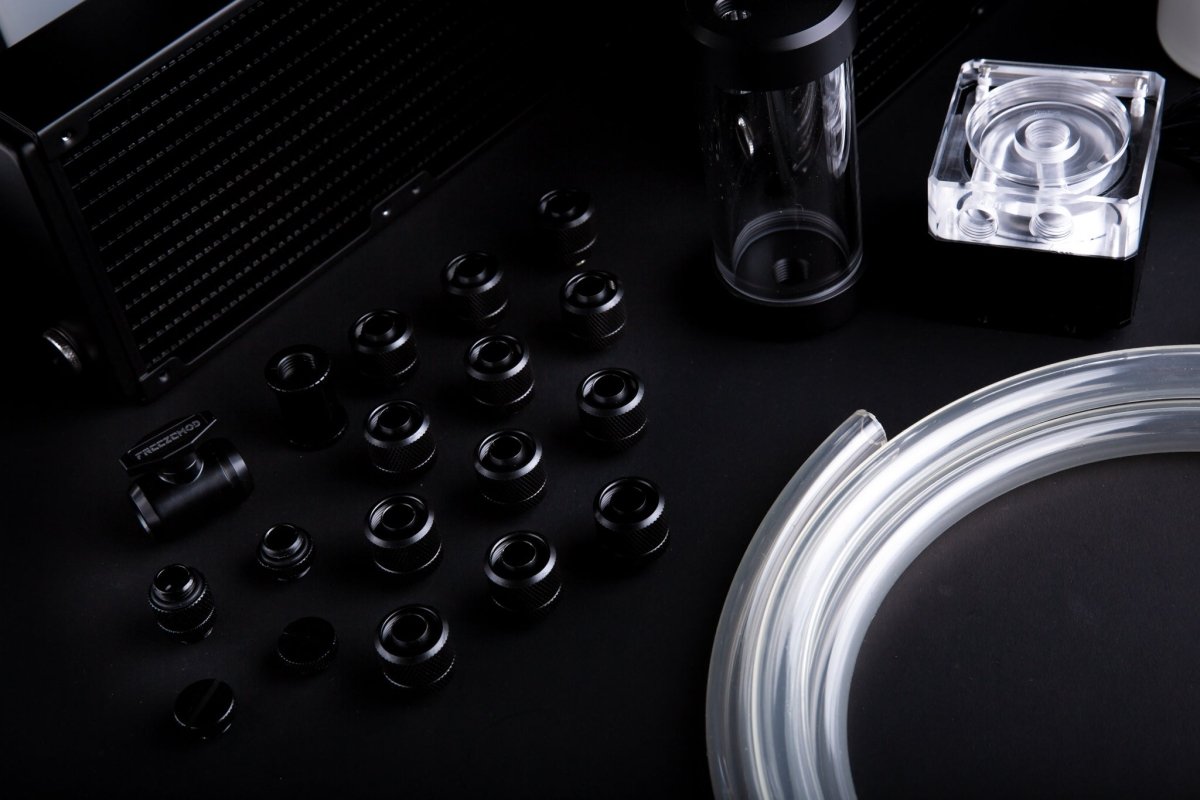 OCGear - The Bigger Water Cooling Kit Ordinary Cooling Gear