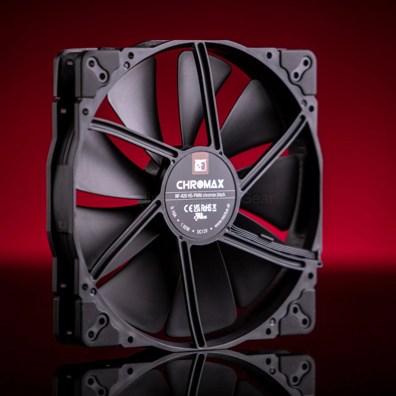 Noctua NF-A20 PWM chromax.black.swap, Hoogwaardige Stille Ventilator, 4-Pins (200x30mm, Zwart Noctua NF-A20 PWM chromax.black.swap, Hoogwaardige Stille Ventilator, 4-Pins (200x30mm, Zwart