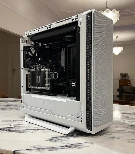 BeLiquid! by Brisbane Custom PC - Ordinary Cooling Gear