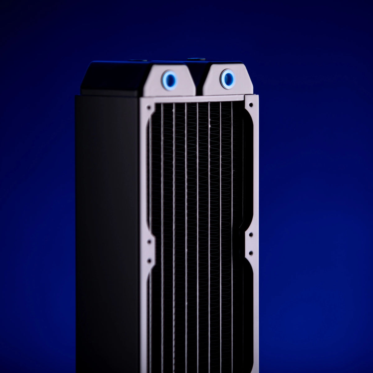 Alphacool NexXxoS Monsta 480mm 85mm Copper Radiator Black Alphacool NexXxoS Monsta 480mm 85mm Copper Radiator Black