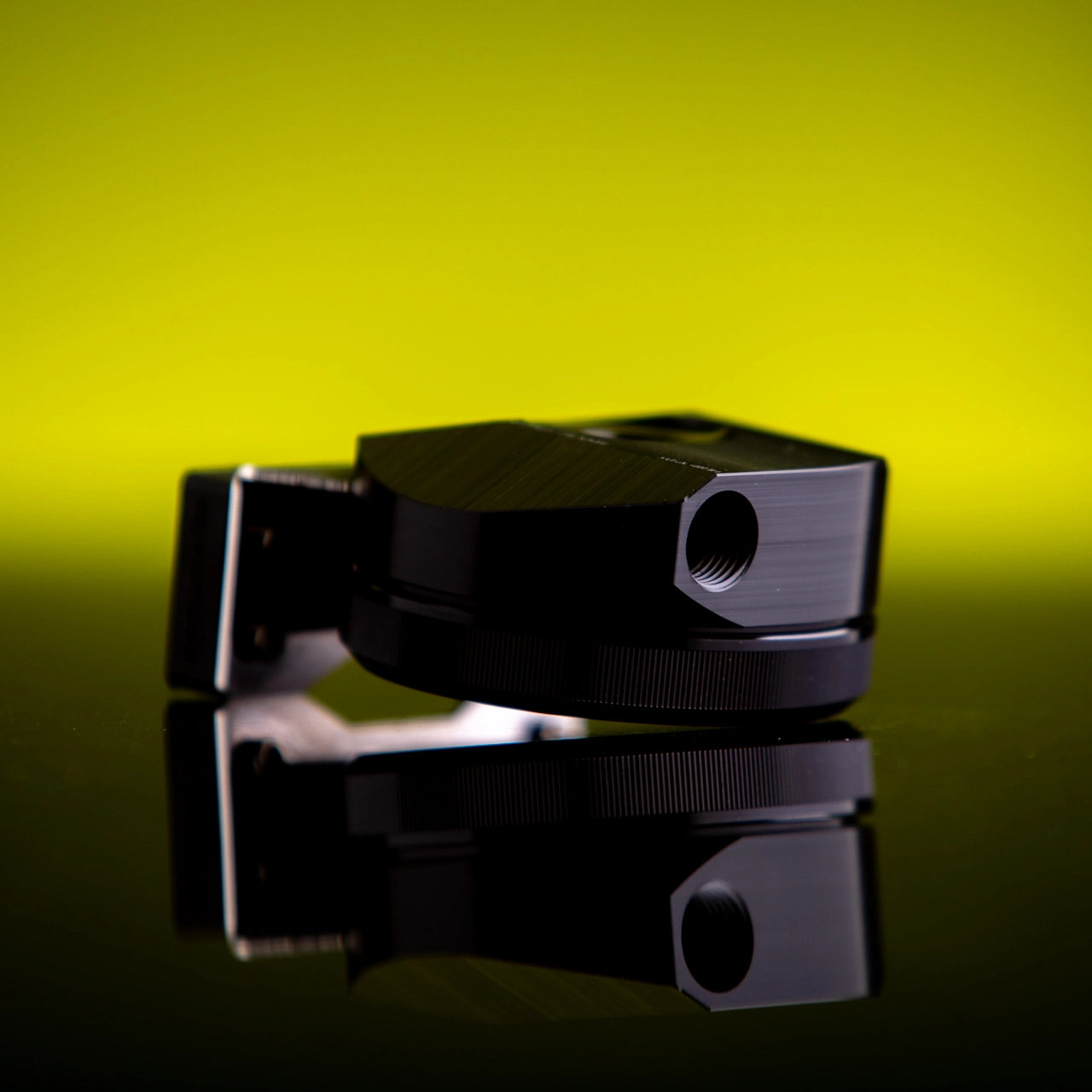 Aquacomputer ULTITOP D5 pump cover for D5 pumps