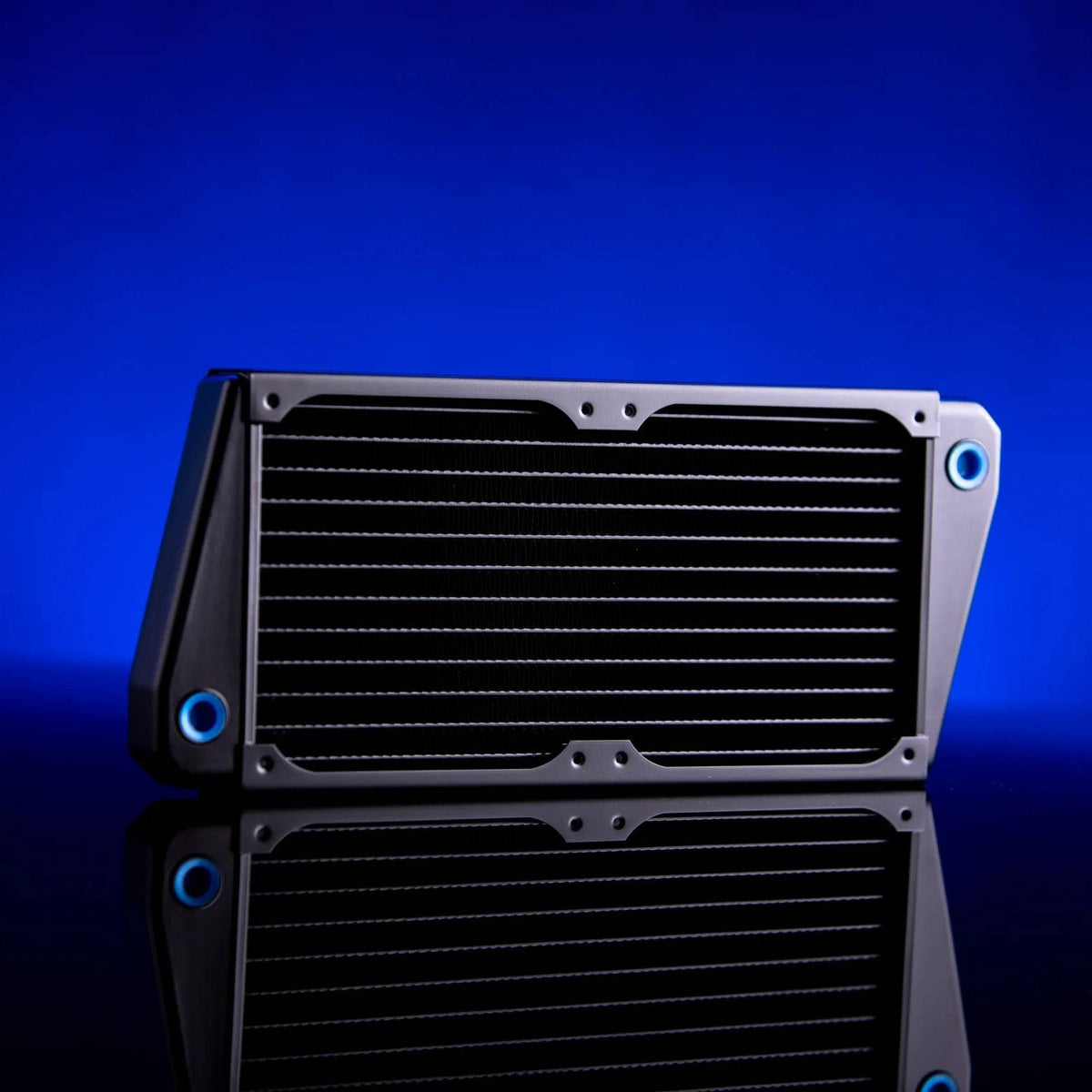 Alphacool NexXxoS ST30 Nero – Radiatore Per Raffreddamento A Liquido, 120/240 Mm, Spessore 30 Mm, Compatibile Ventole 120 Mm, Per PC Estremi - Foto 6